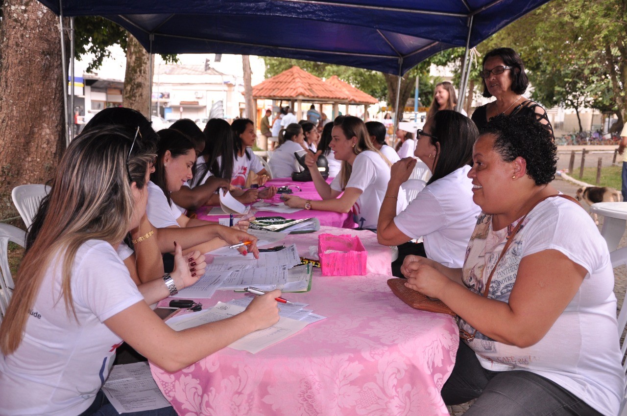 Mais de mil exames no Outubro Rosa em Guaçuí