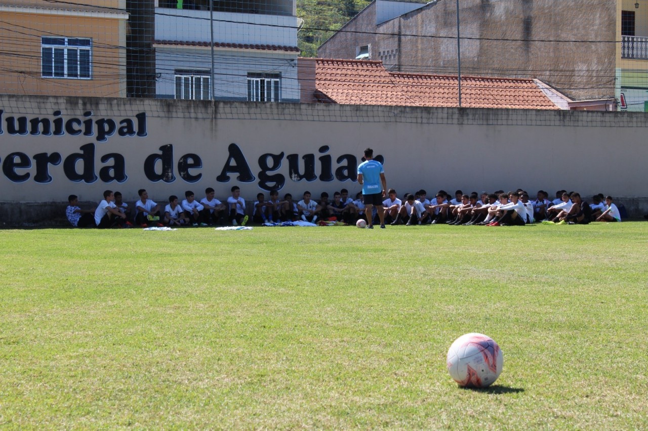 GUAÇUÍ RECEBE OLHEIROS E REALIZA PENEIRA DE FUTEBOL PARA JOVENS ATLETAS DA REGIÃO GUAÇUÍ RECEBE OLHEIROS E REALIZA PENEIRA DE FUTEBOL PARA JOVENS ATLETAS DA REGIÃO
